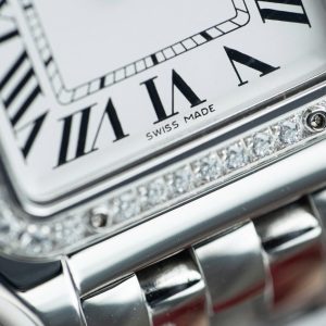Đồng Hồ Cartier Panthere W2PN0007 Replica 11 Mặt Trắng Vành Đính Đá 27x37mm (2)