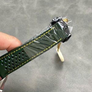 Đồng Hồ Chế Tác Omega Speedmaster Grey Side of the Moon Porsche Club of America Edition Rep 11 44mm (9)