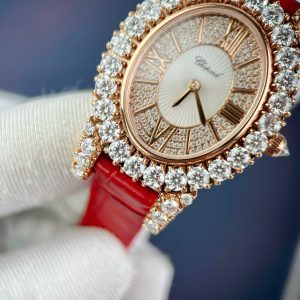 Đồng Hồ Chopard Nữ Chế Tác Bọc Vàng Đính Kim Cương Nhân Tạo Hong Kong 34mm (1)
