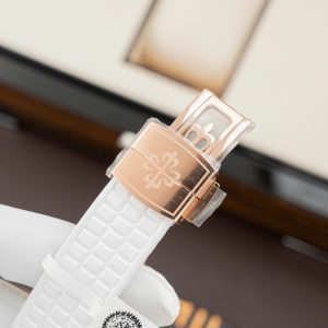 Đồng Hồ Nữ Patek Philippe Aquanaut 5067 Chế Tác Đính Moissanite Nhà Máy PPF 35,6mm (6)`