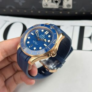 Đồng Hồ Omega Seamaster Diver 300M Replica Cao Cấp Màu Xanh Dương Xưởng VS 42mm (1)