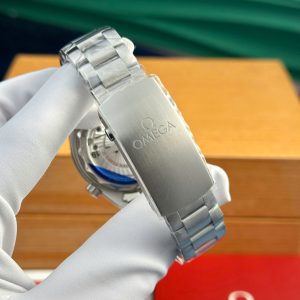 Đồng Hồ Omega Seamaster Planet Ocean 600M Replica 11 Dây Kim Loại VSF 43 (2)