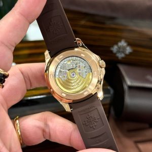Đồng Hồ Patek Philippe Aquanaut 5261R Mặt Số Chocolate Replica Cao Cấp Nhất 40mm (4)