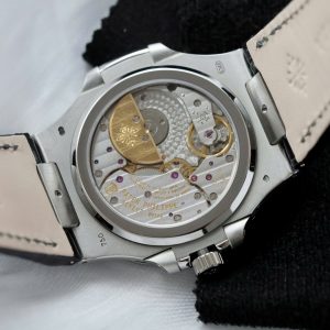 Đồng Hồ Patek Philippe Chế Tác Nautilus 5724 Mặt Xám Dây Da Nhà Máy PPF 40mm (2)