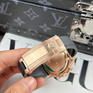 Đồng Hồ Rolex Cosmograph Daytona 126515 Fake 11 Mặt Chocolate Dây Cao Su THB 40mm (2)