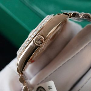 Đồng Hồ Rolex Day-Date 128395TBR Chế Tác Bọc Vàng Thật Đính Full Kim Cương Moissanite 36mm (1)