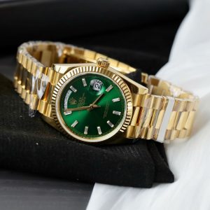 Đồng Hồ Rolex Day-Date Chế Tác Mặt Xanh Lá Cây Trọng Lượng 160gram Bọc Vàng Thật 36mm (2)