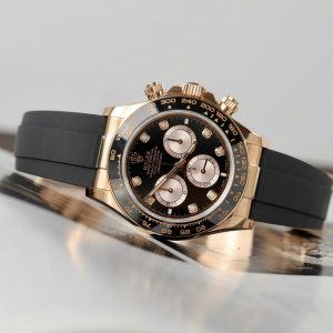 Đồng Hồ Rolex Daytona 126515 Chế Tác Mặt Đen Trọng Lượng 163Gram Bọc Vàng Thật 40mm (2)