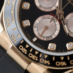 Đồng Hồ Rolex Daytona 126515 Chế Tác Mặt Đen Trọng Lượng 163Gram Bọc Vàng Thật 40mm (2)
