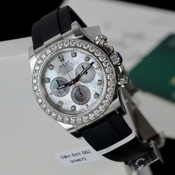 Đồng Hồ Rolex Daytona Chế Tác Mặt MOP Cọc Số + Vành Độ Kim Cương Moissanite 40mm (8)