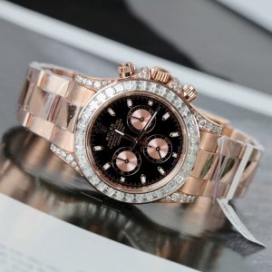 Đồng Hồ Rolex Daytona Mặt Đen Chế Tác Bọc Vàng Đính Kim Cương Moissanite Baguette 40mm (2)