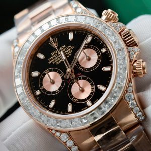 Đồng Hồ Rolex Daytona Mặt Đen Chế Tác Bọc Vàng Đính Kim Cương Moissanite Baguette 40mm (2)