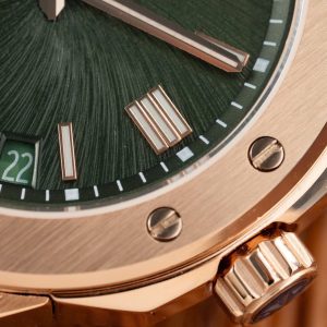 Đồng Hồ Chopard Alpine Eagle Rep 11 Mạ Vàng Hồng Mặt Xanh Lá Cây GHF 41mm (2)