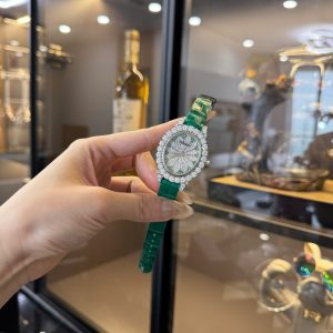 Đồng Hồ Chopard Nữ Màu Xanh lá Cây Chế Tác Đính Kim Cương Moissanite Hong Kong 34mm (2)