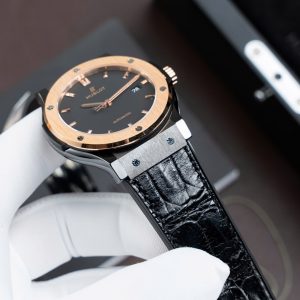 Đồng Hồ Hublot Classic Fusion Ceramic King Gold Replica 11 Máy SW300 Dây Cao Su Bọc Da 42mm (2)