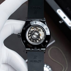 Đồng Hồ Hublot Classic Fusion Chế Tác Vỏ Gốm Đen Mặt Carbon Dây Cao Su 42mm (2)