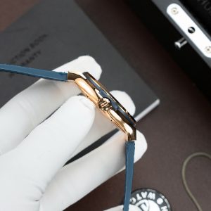 Đồng Hồ Hublot Classic Fusion King Gold Replica 11 Màu Xanh Blue Máy SW300 Thuỵ Sỹ 42mm (2)