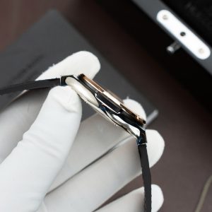 Đồng Hồ Hublot Classic Fusion Titanium King Gold Rep 11 Máy SW300 Dây Da Cá Sấu 42mm (2)