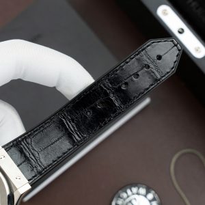 Đồng Hồ Hublot Classic Fusion Titanium Mặt Trắng Chế Tác Máy SW300 Thuỵ Sỹ Dây Da Cá Sấu 42mm (2)