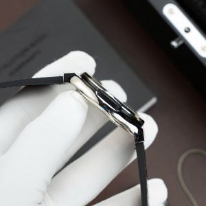 Đồng Hồ Hublot Classic Fusion Titanium Màu Xám Chế Tác Máy SW300 Thuỵ Sỹ Nặng 84Gram 42mm (2)