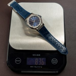 Đồng Hồ Hublot Classic Fusion Titanium Màu Xanh Blue Rep 11 Máy SW300 Dây Da Cá Sấu 42mm (2)