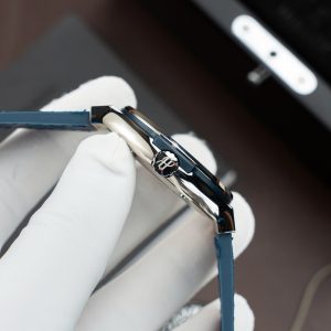 Đồng Hồ Hublot Classic Fusion Titanium Màu Xanh Blue Rep 11 Máy SW300 Dây Da Cá Sấu 42mm (2)