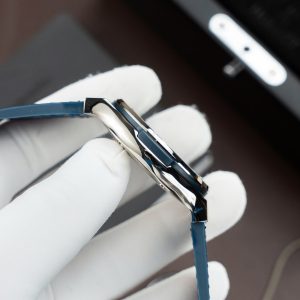 Đồng Hồ Hublot Classic Fusion Titanium Màu Xanh Blue Rep 11 Máy SW300 Dây Da Cá Sấu 42mm (2)