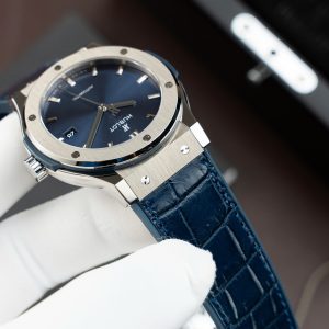 Đồng Hồ Hublot Classic Fusion Titanium Màu Xanh Blue Rep 11 Máy SW300 Dây Da Cá Sấu 42mm (2)