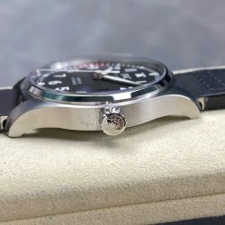 Đồng Hồ IWC Schaffhausen Pilot's Mark XX Mặt Số Đen Replica Xưởng ZM 40mm (1)