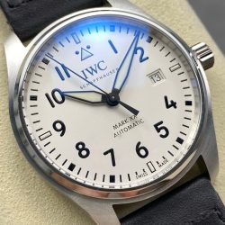 Đồng Hồ IWC Schaffhausen Pilot's Mark XX Mặt Số Trắng Replica Xưởng ZM 40mm (4)
