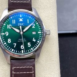 Đồng Hồ IWC Schaffhausen Pilot's Mark XX Mặt Xanh Lá Cây Replica Xưởng ZM 40mm (3)