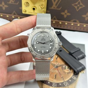 Đồng Hồ Omega Seamaster Diver 300m Replica 11 Màu Xám Xưởng VS 42mm (2)
