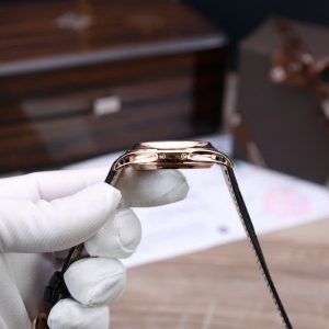 Đồng Hồ Patek Philippe Complications 5205R Mặt Đen Chế Tác Bọc Vàng Thật 40mm (1)