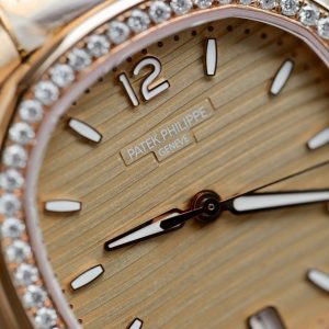 Đồng Hồ Patek Philippe Nautilus 7118 Nữ Chế Tác Bọc Vàng Thật Đính Moissante Xưởng 3K 35 (1)