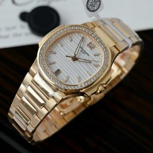 Đồng Hồ Patek Philippe Nữ Mặt Trắng Rep 11 Nautilus 7118 Bọc Vàng Thật Đính Moissante Xưởng 3K 35mm (2)