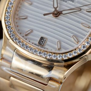 Đồng Hồ Patek Philippe Nữ Mặt Trắng Rep 11 Nautilus 7118 Bọc Vàng Thật Đính Moissante Xưởng 3K 35mm (2)