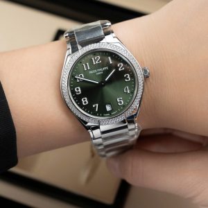 Đồng Hồ Patek Philippe Twenty 4 7300 Replica 11 Mặt Xanh Lá Cây Dây Kim Loại 36mm (2)