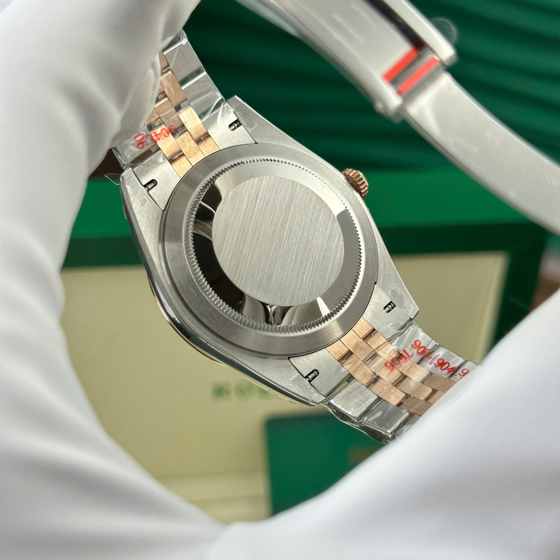 Đồng Hồ Rolex DateJust 126331 Bọc Vàng Thật Mặt Xám Gấp Nếp Nhà Máy GM V5 41mm (7)