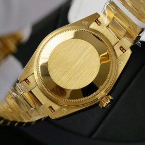 Đồng Hồ Rolex DateJust Mặt Số Butterfly Chế Tác Bọc Vàng 18K + Đính Kim Cương Moissanite 31mm (2)