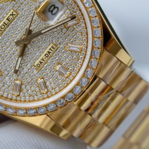 Đồng Hồ Rolex Day-Date Bọc Vàng 18K Độ Kim Cương Moissanite Chế Tác Xưởng GM 36mm (2)