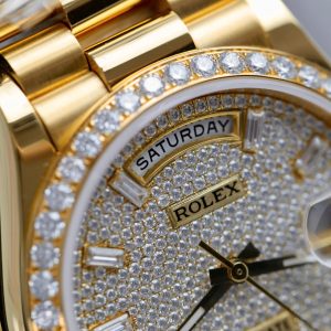 Đồng Hồ Rolex Day-Date Bọc Vàng 18K Độ Kim Cương Moissanite Chế Tác Xưởng GM 36mm (2)