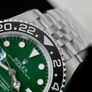 Đồng Hồ Rolex GMT-Master II 126729VTNR Rep 11 Mặt Xanh Lá Cây Dây Jubilee 40mm (2)