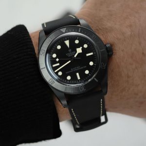 Đồng hồ Tudor Black Bay Ceramic M79210CNU Mặt Số Đen Replica Cao Cấp 41mm (1)