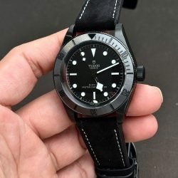Đồng hồ Tudor Black Bay Ceramic M79210CNU Mặt Số Đen Replica Cao Cấp 41mm (1)