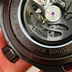 Đồng hồ Tudor Black Bay Ceramic M79210CNU Mặt Xanh Blue Replica Cao Cấp 41mm (6)