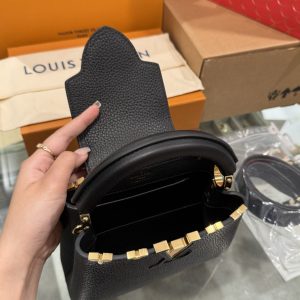 Túi Xách Louis Vuitton LV Capucines Mini Màu Đen Like Auth 21x14x8cm (2)