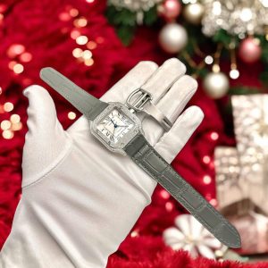 Đồng Hồ Cartier Santos Nữ Mặt Trắng Chế Tác Đính Kim Cương Moissanite Xưởng BV 35mm (2)