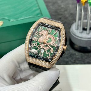 Đồng Hồ Franck Muller V45 Rep 11 Mạ Vàng Hồng Họa Tiết Rồng Màu Xanh Lá Cây ABF 45mm (2)