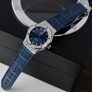 Đồng Hồ Hublot Classic Fusion Titanium Replica 11 Mặt Xanh Dương Đính Đá Xưởng HB 42mm (2)