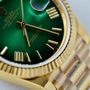 Đồng Hồ Nam Rolex Day-Date Chế Tác Mặt Ombre Xanh Lá Cây Bọc Vàng Thật Xưởng GM 40mm (2)